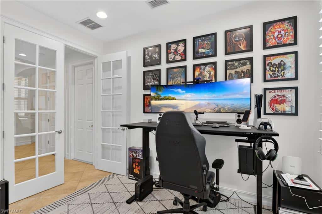 16380 Aberdeen Way, Naples, photo 23