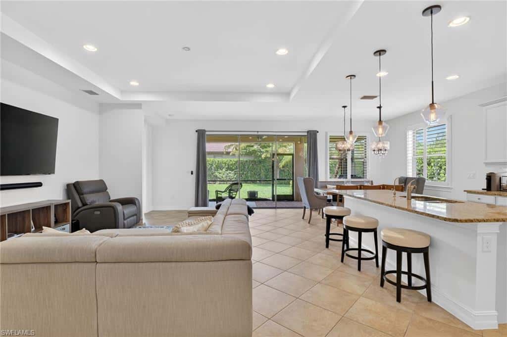 16380 Aberdeen Way, Naples, photo 5