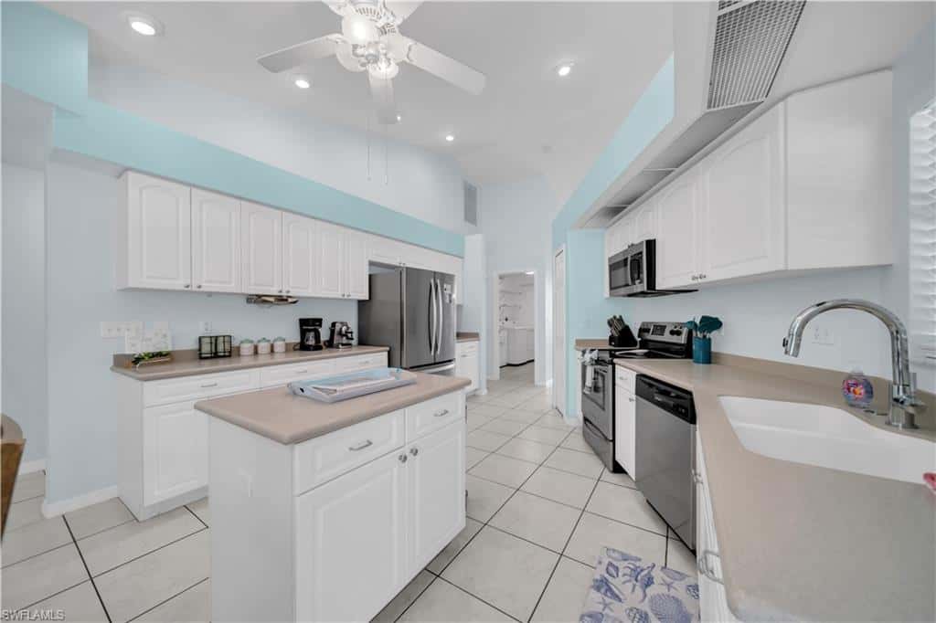 1722 38th Ter, Cape Coral, photo 22