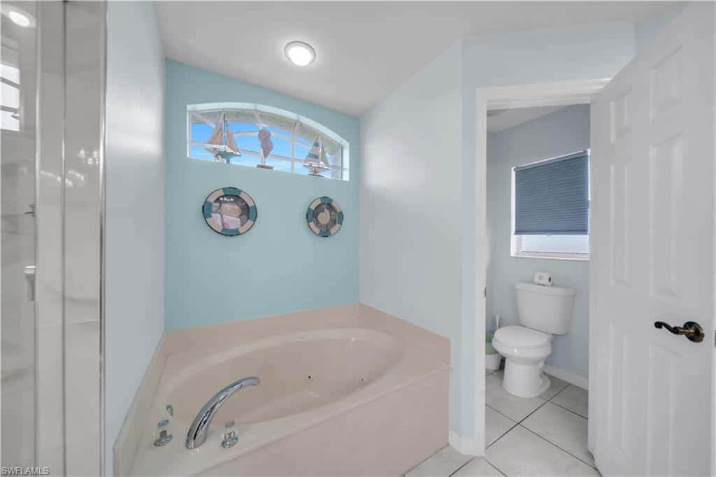 1722 38th Ter, Cape Coral, photo 14