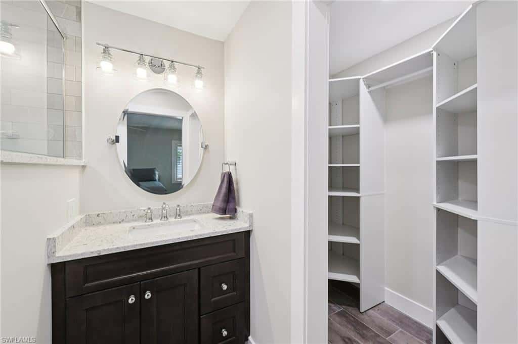 210 Hibiscus Dr, Fort Myers Beach, photo 25