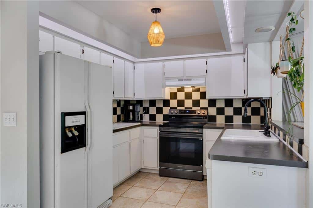 17298 Knight Dr, Fort Myers, photo 9
