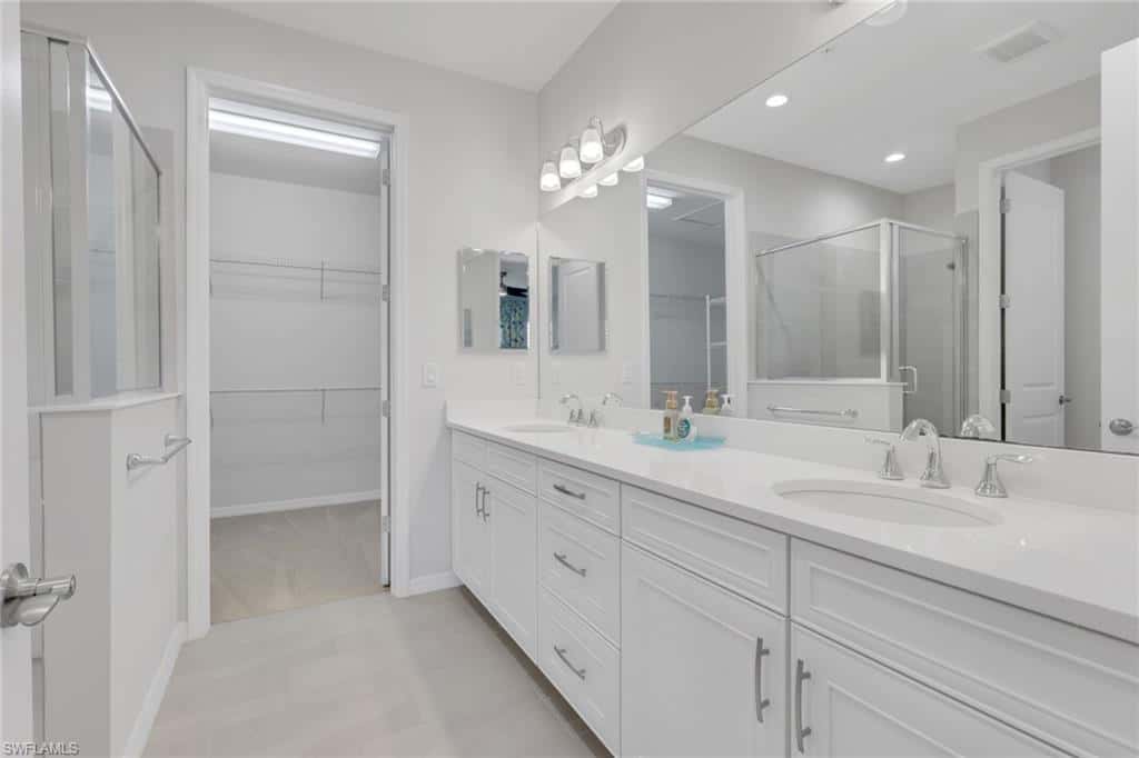 2665 Seychelles Cir #1907, Naples, photo 15