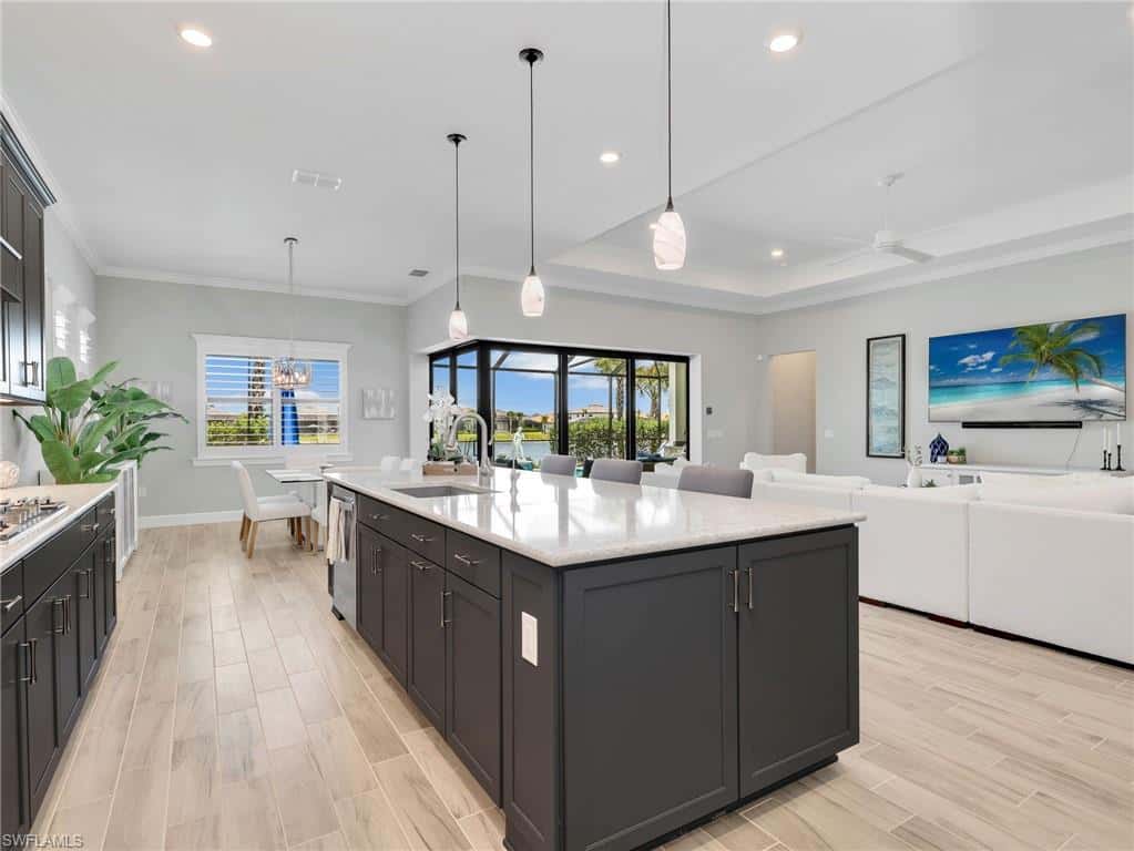21064 Hallandale Dr, Estero, photo 9