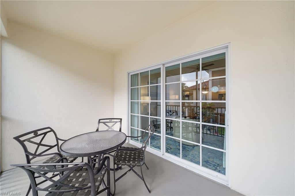 221 9th St #206, Naples, photo 24