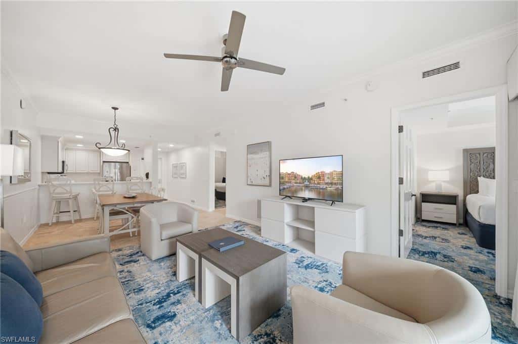 221 9th St #206, Naples, photo 14