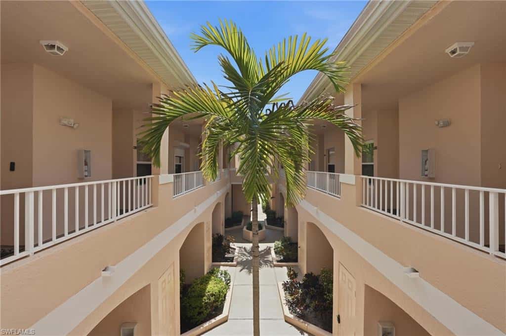 1096 Woodshire Ln #c202, Naples, photo 7