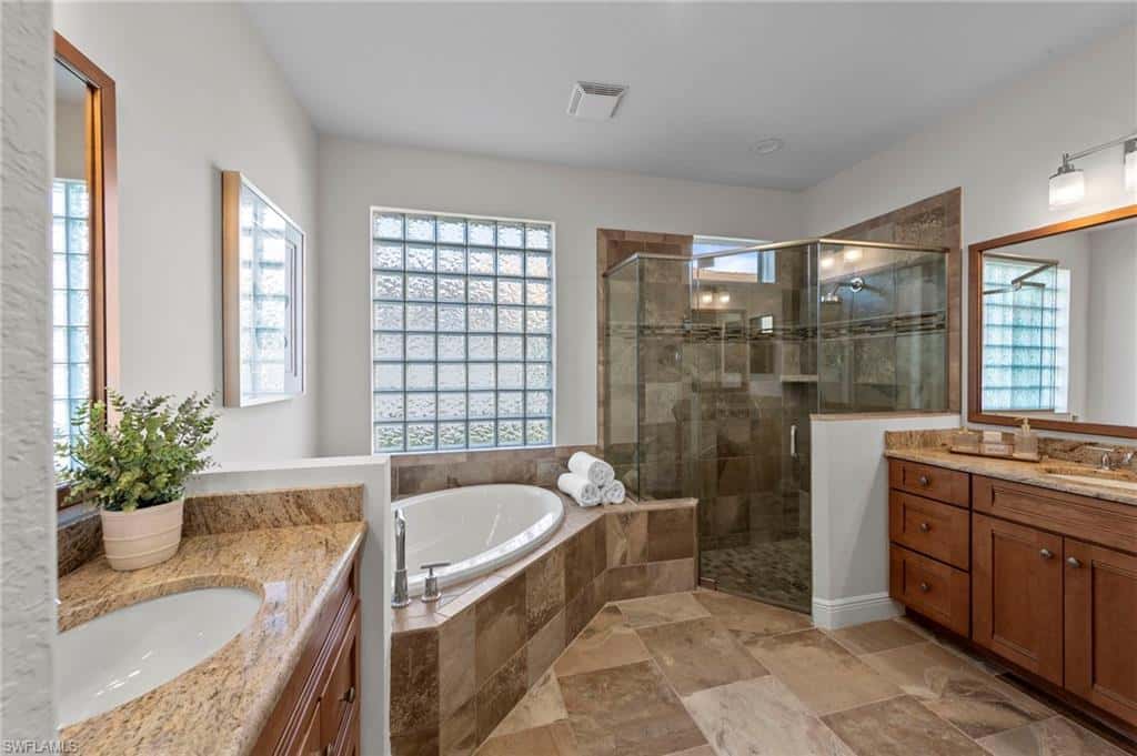 19647 Casa Verde Way, Estero, photo 29