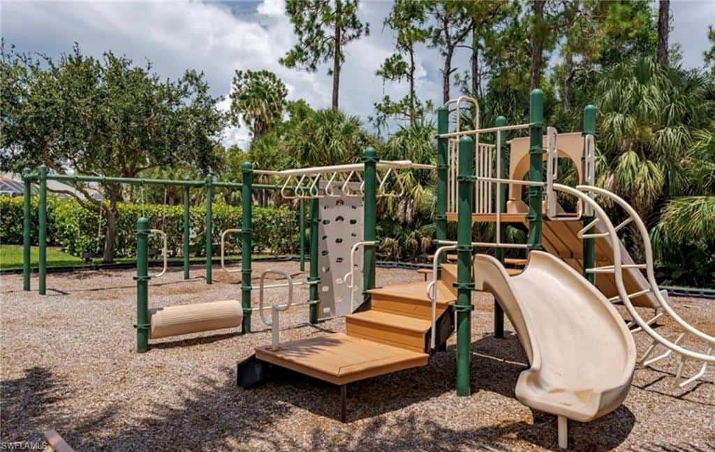 7416 Berkshire Pines Dr, Naples, photo 28