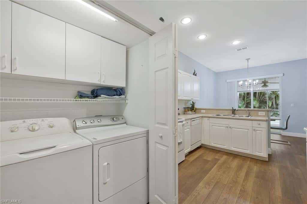 7416 Berkshire Pines Dr, Naples, photo 10