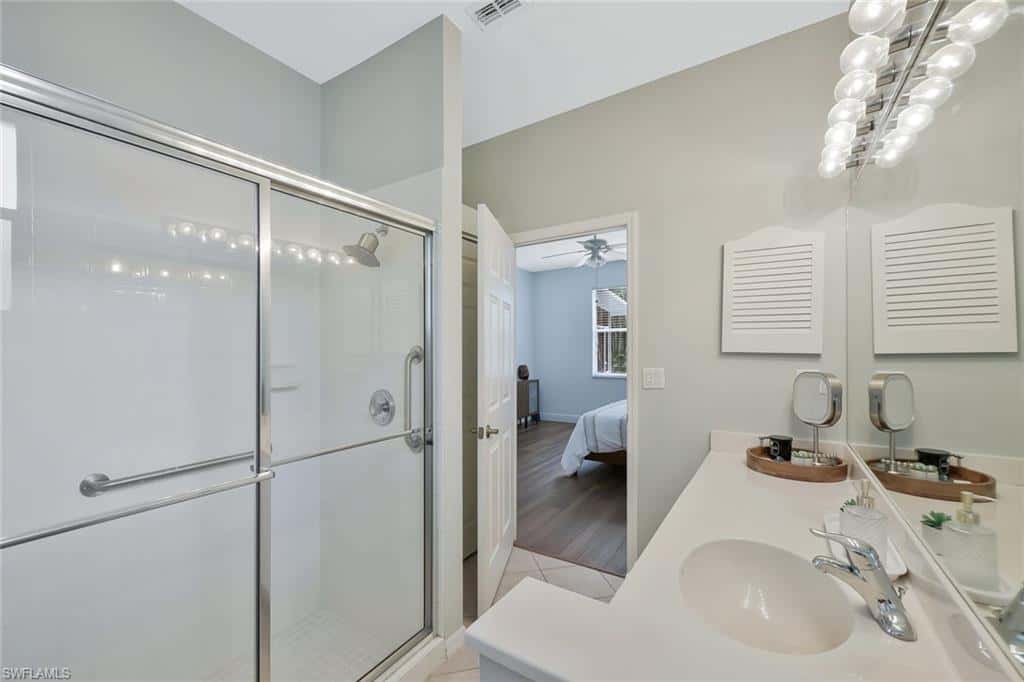 7416 Berkshire Pines Dr, Naples, photo 14