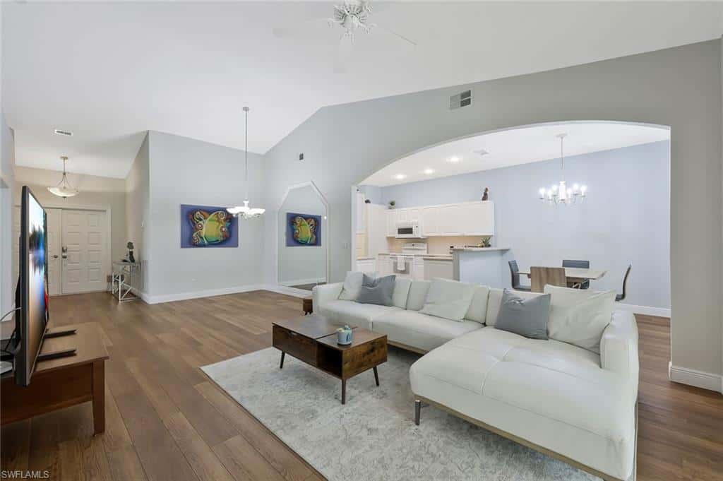 7416 Berkshire Pines Dr, Naples, photo 4