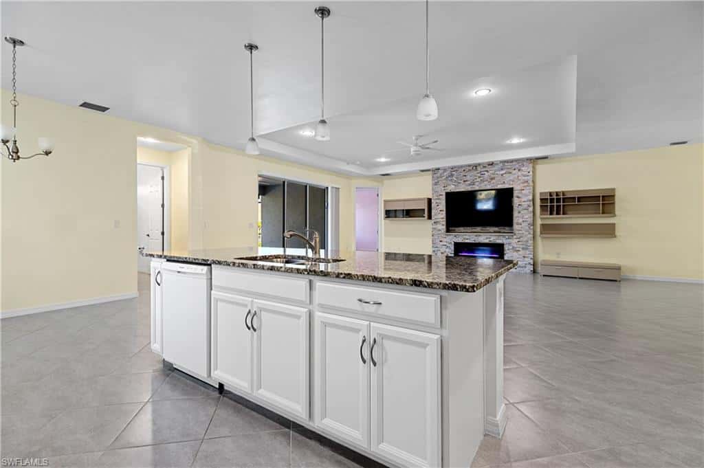 4006 26th Ct, Cape Coral, photo 27