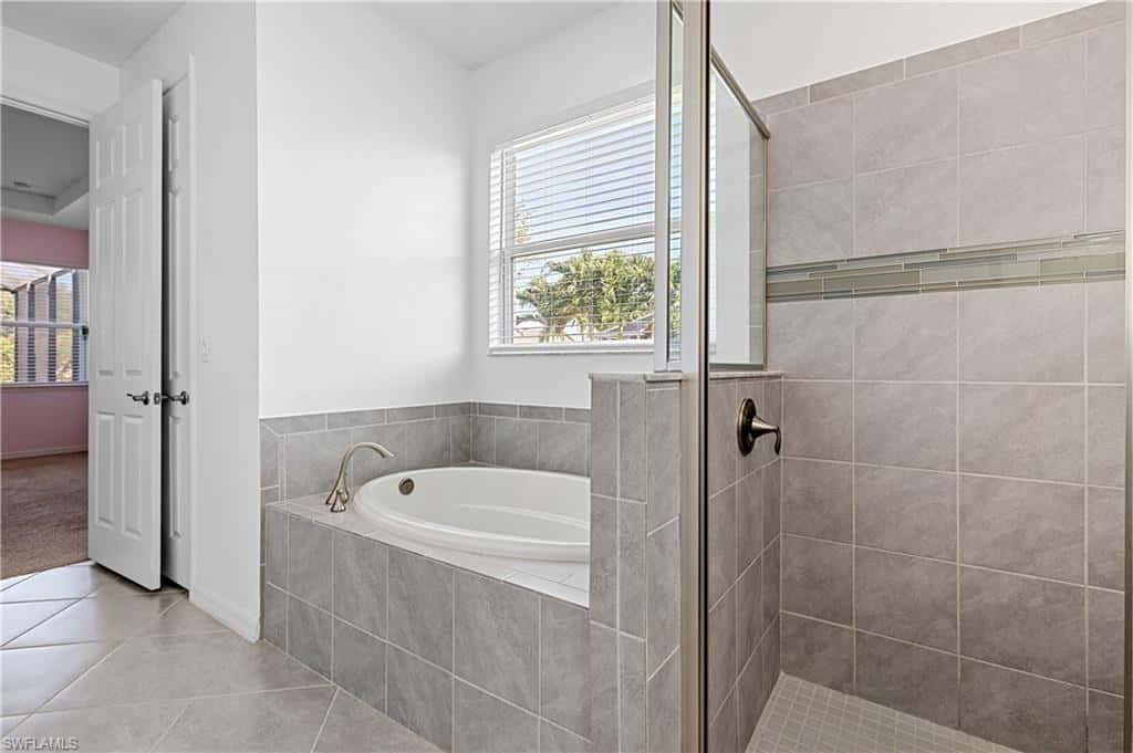 4006 26th Ct, Cape Coral, photo 24