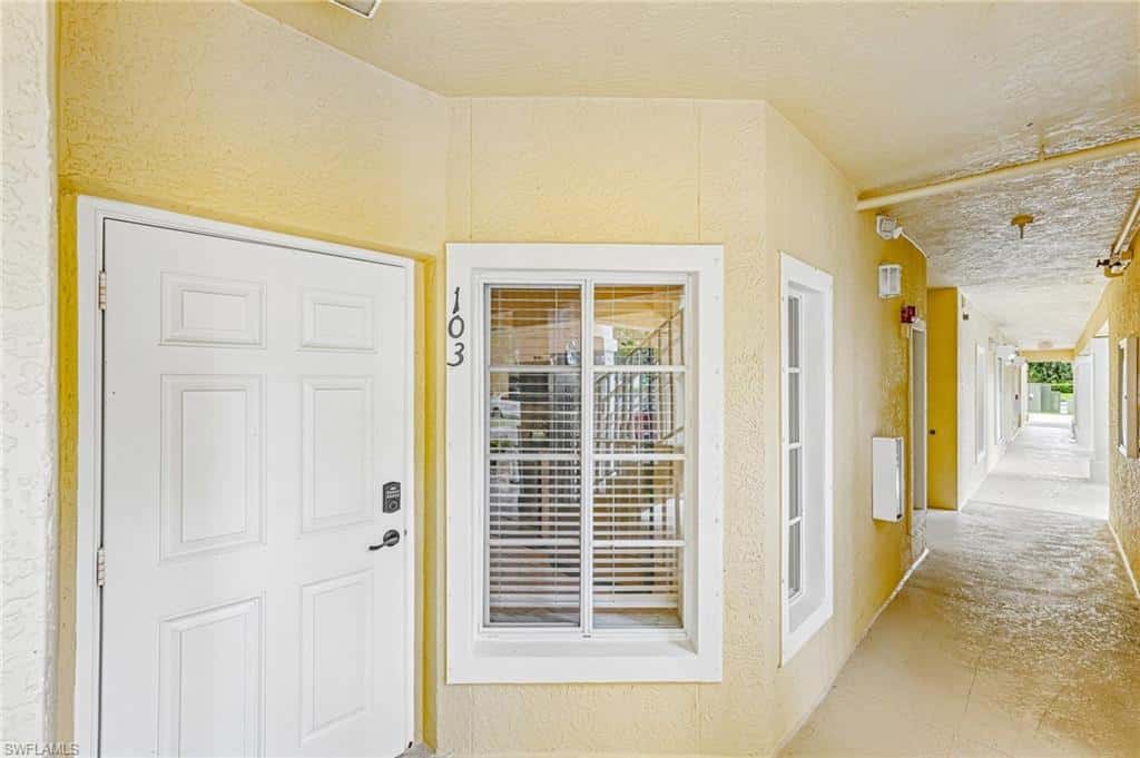 9185 Celeste Dr #1-103, Naples, photo 4