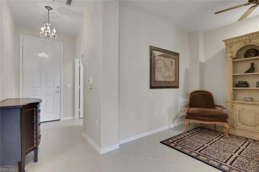 4660 Winged Foot Ct #102, Naples, photo 4