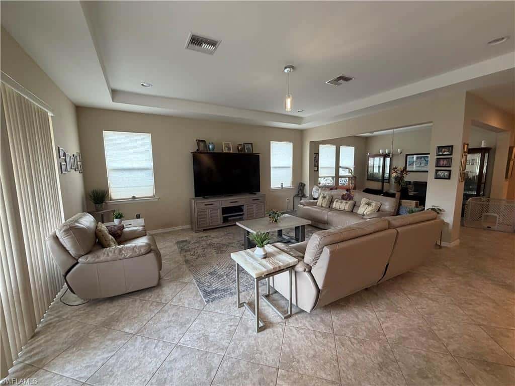 3115 Amadora Cir, Cape Coral, photo 13