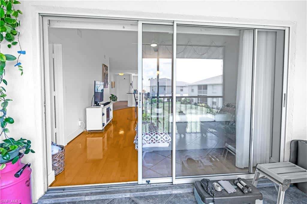1330 Derbyshire Ct #e203, Naples, photo 17