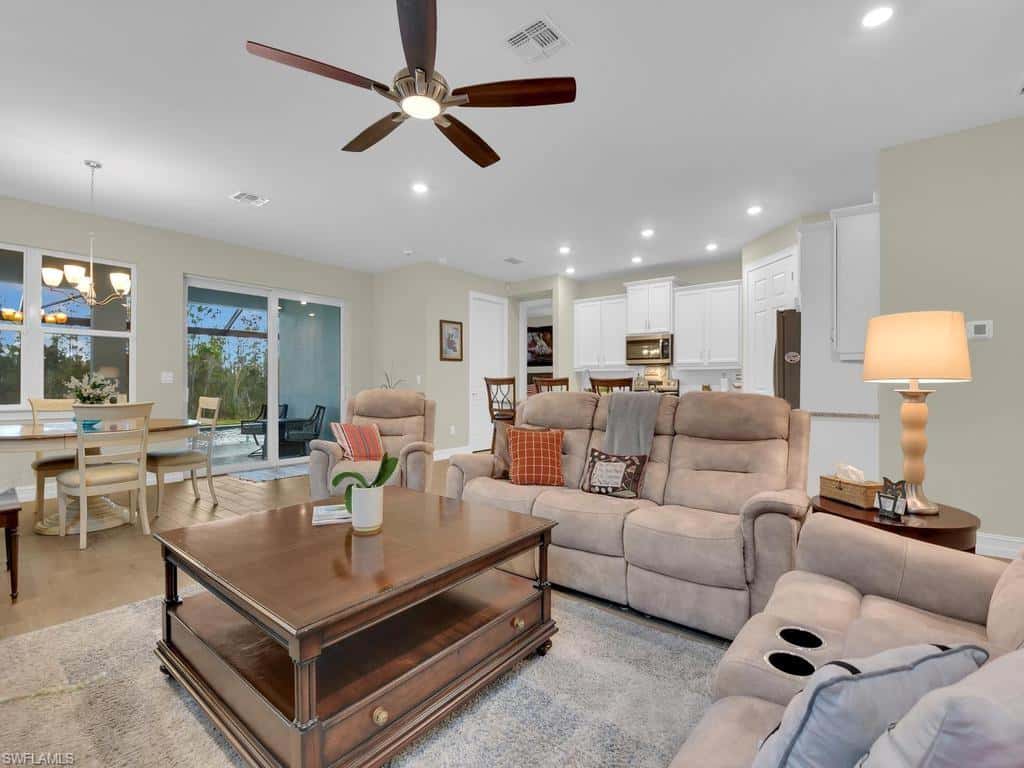3824 Crosswater Dr, North Fort Myers, photo 5