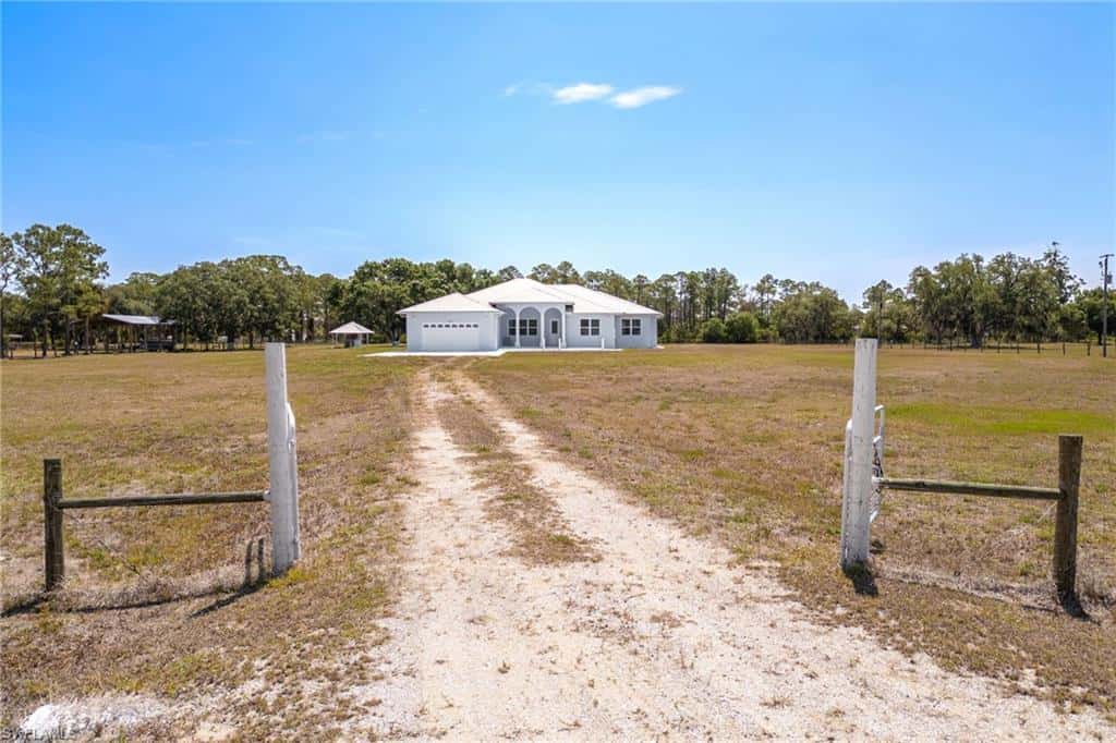 1083 Pollywog Dr, Labelle, photo 36