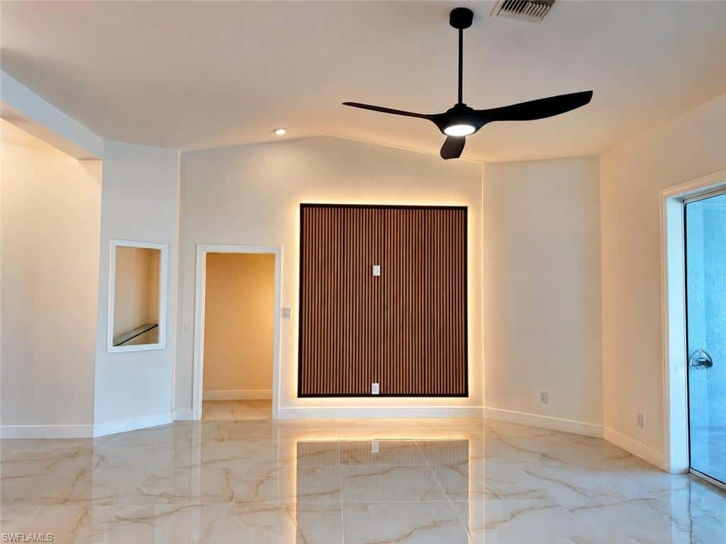 1118 16th Ter, Cape Coral, photo 9
