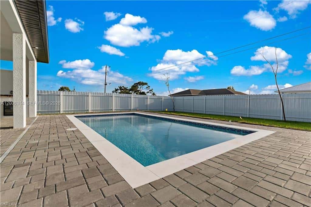 628 Chiquita Blvd, Cape Coral, photo 32