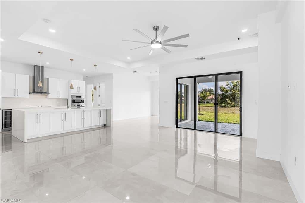 939 Mohawk Pkwy, Cape Coral, photo 6