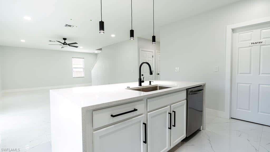 509 27th Ter, Cape Coral, photo 14