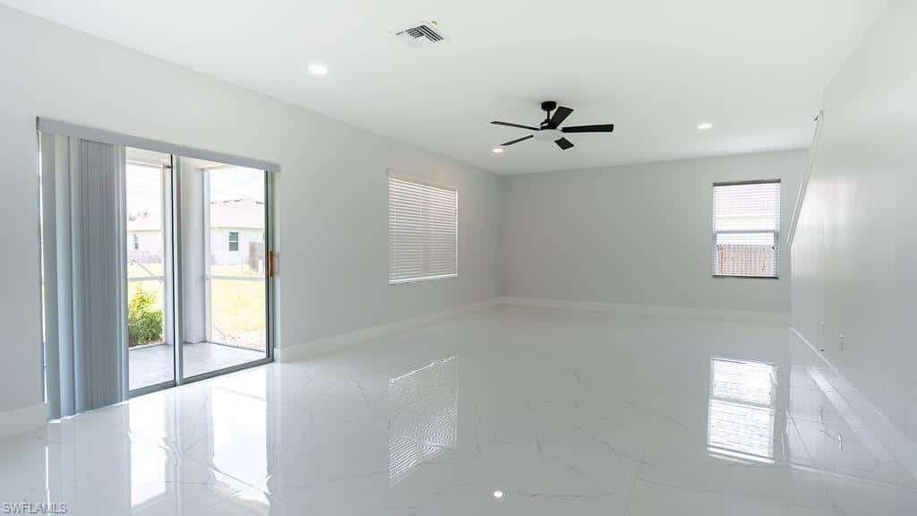 509 27th Ter, Cape Coral, photo 17