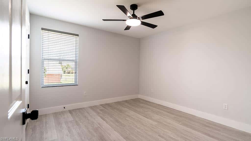 509 27th Ter, Cape Coral, photo 37