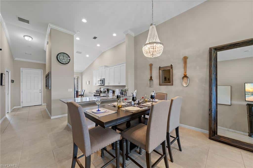 9366 Pocida Ct #202, Naples, photo 12