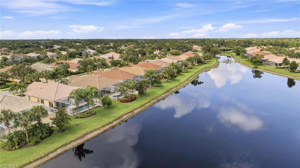7589 Garibaldi Ct, Naples, photo 34