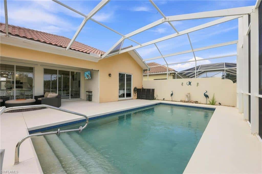 7589 Garibaldi Ct, Naples, photo 31