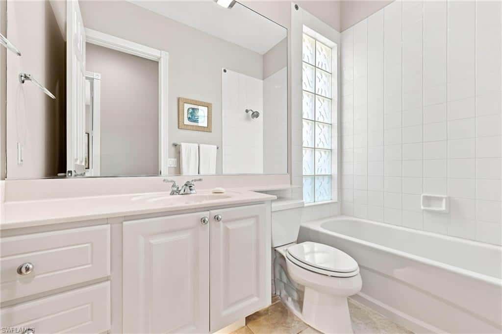 7589 Garibaldi Ct, Naples, photo 25