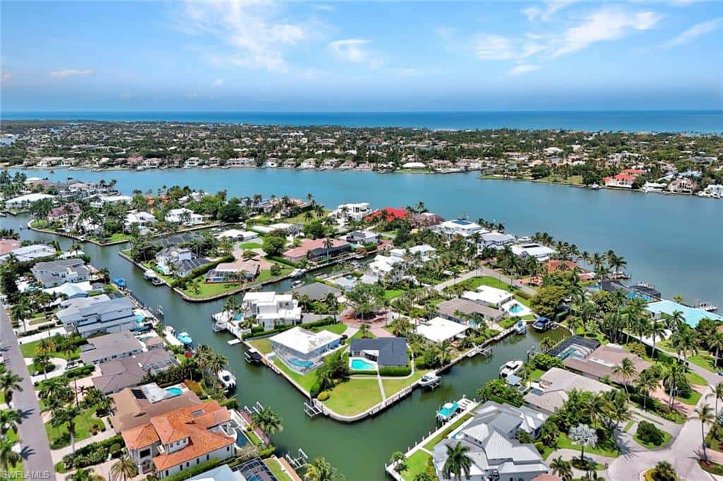 2140 Shad Ct, Naples, photo 43