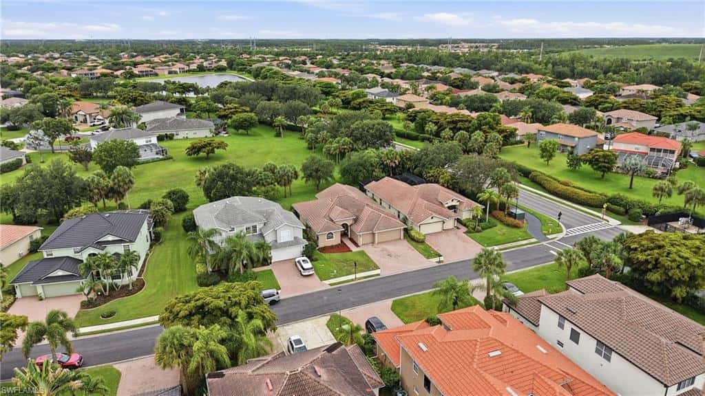 12509 Gemstone Ct, Fort Myers, photo 32