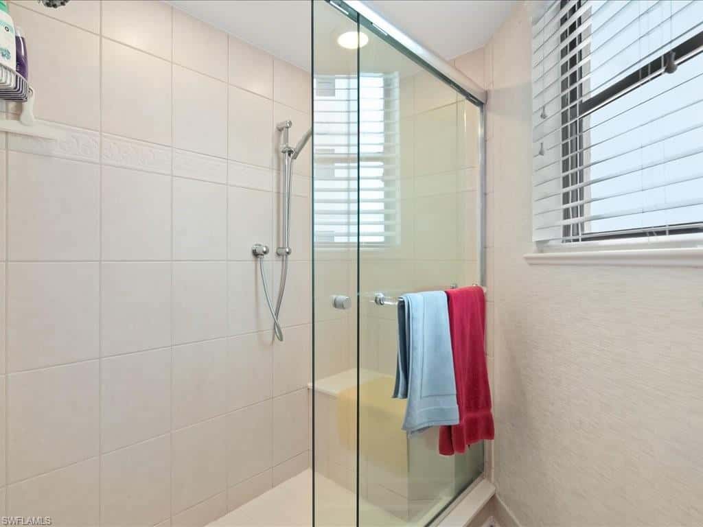 6075 Pelican Bay Blvd #506, Naples, photo 23