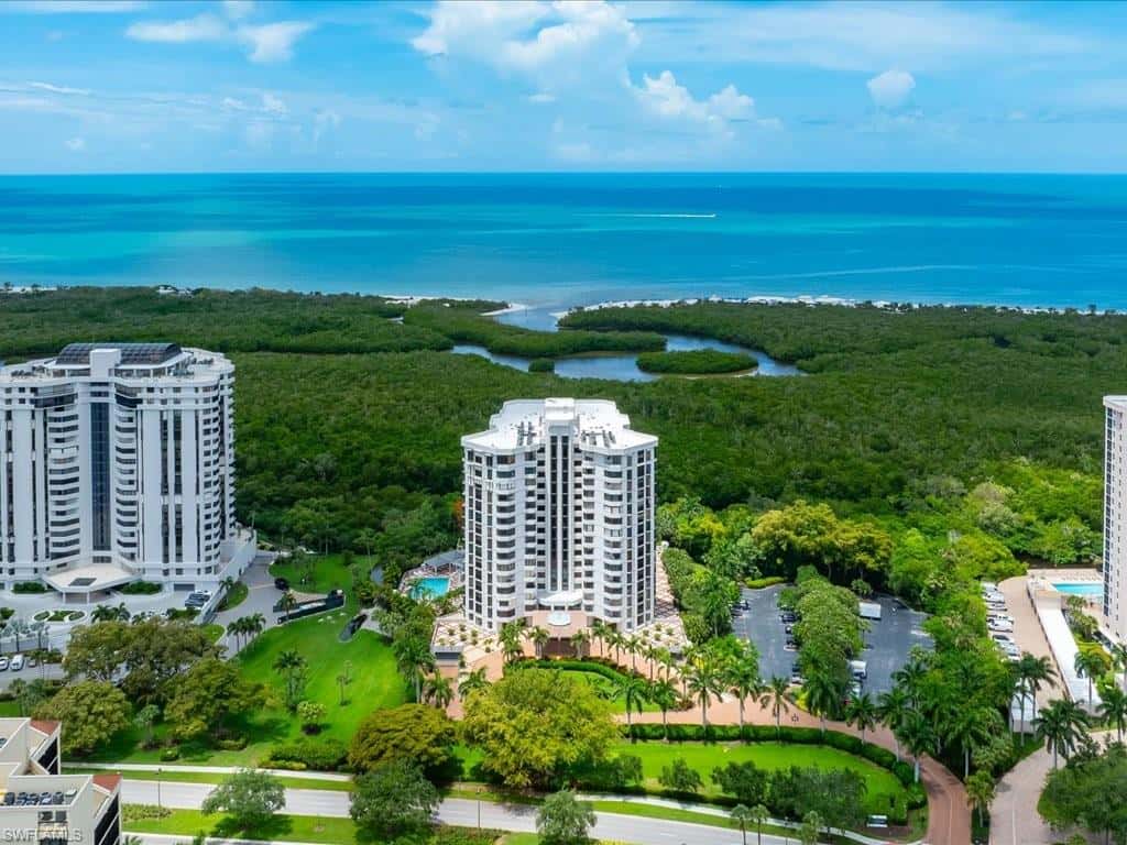 6075 Pelican Bay Blvd #506, Naples, photo 42