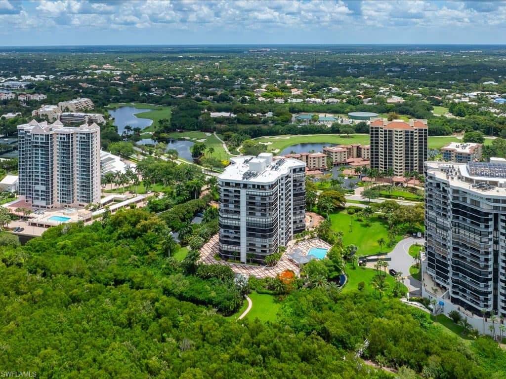 6075 Pelican Bay Blvd #506, Naples, photo 43