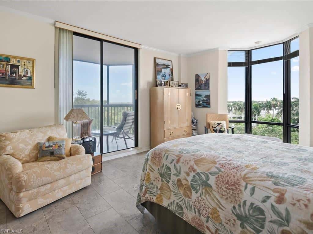 6075 Pelican Bay Blvd #506, Naples, photo 16