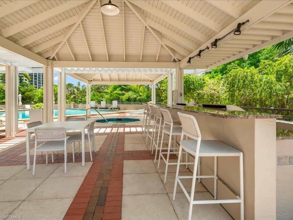 6075 Pelican Bay Blvd #506, Naples, photo 41