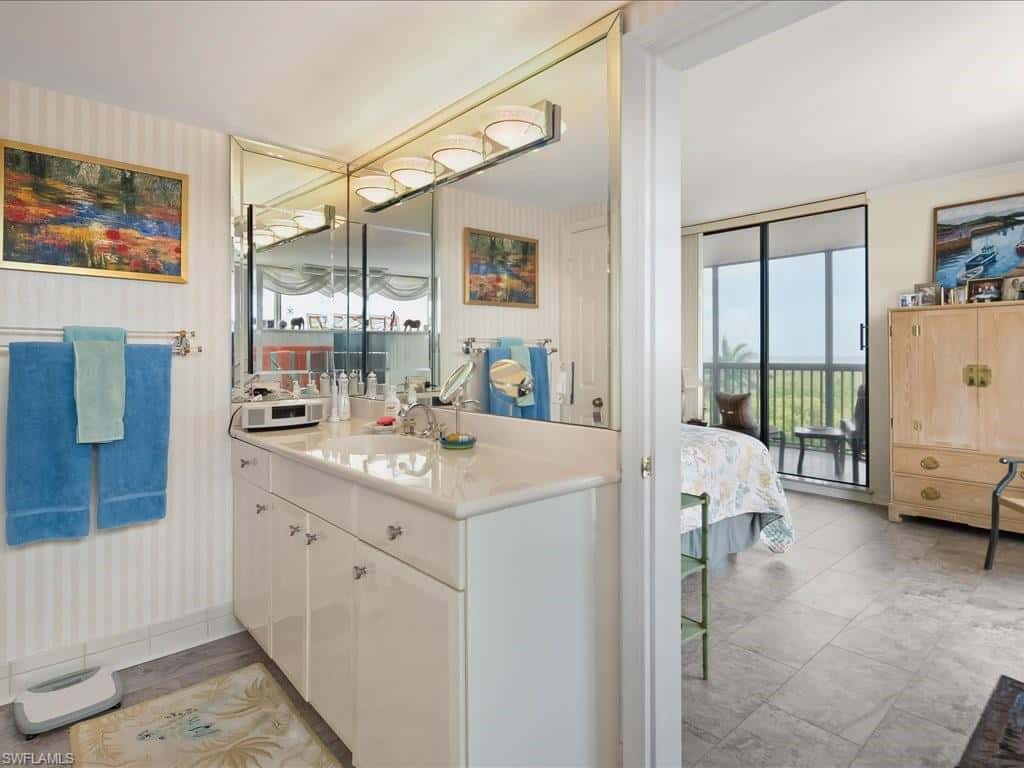 6075 Pelican Bay Blvd #506, Naples, photo 19