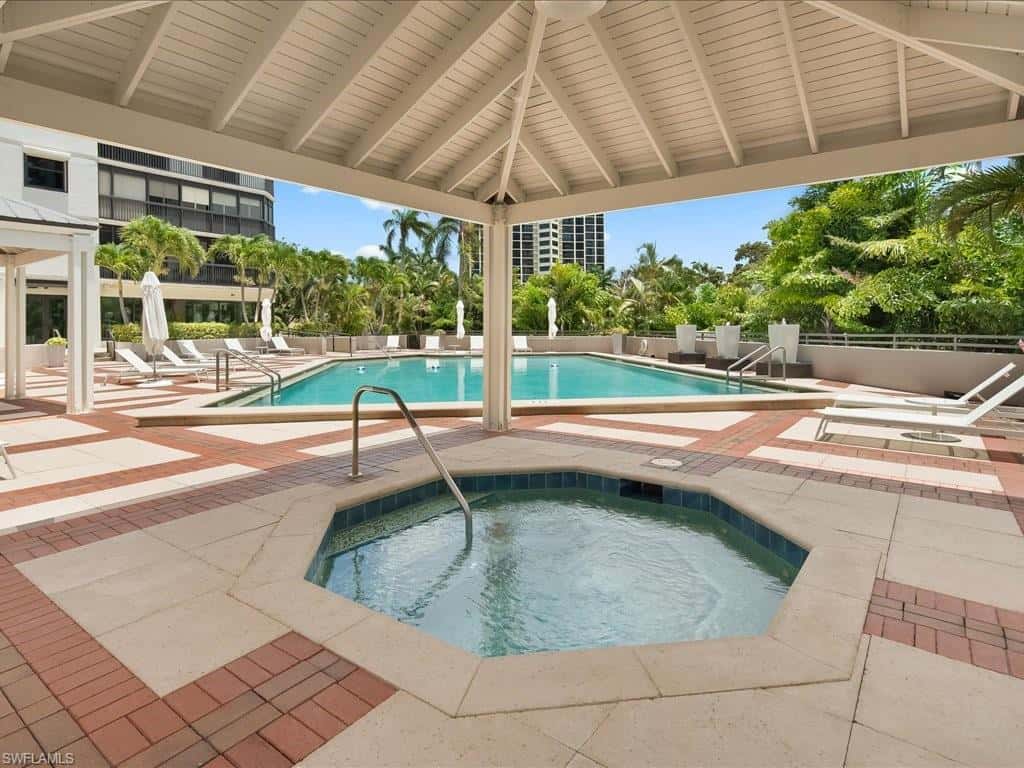 6075 Pelican Bay Blvd #506, Naples, photo 40