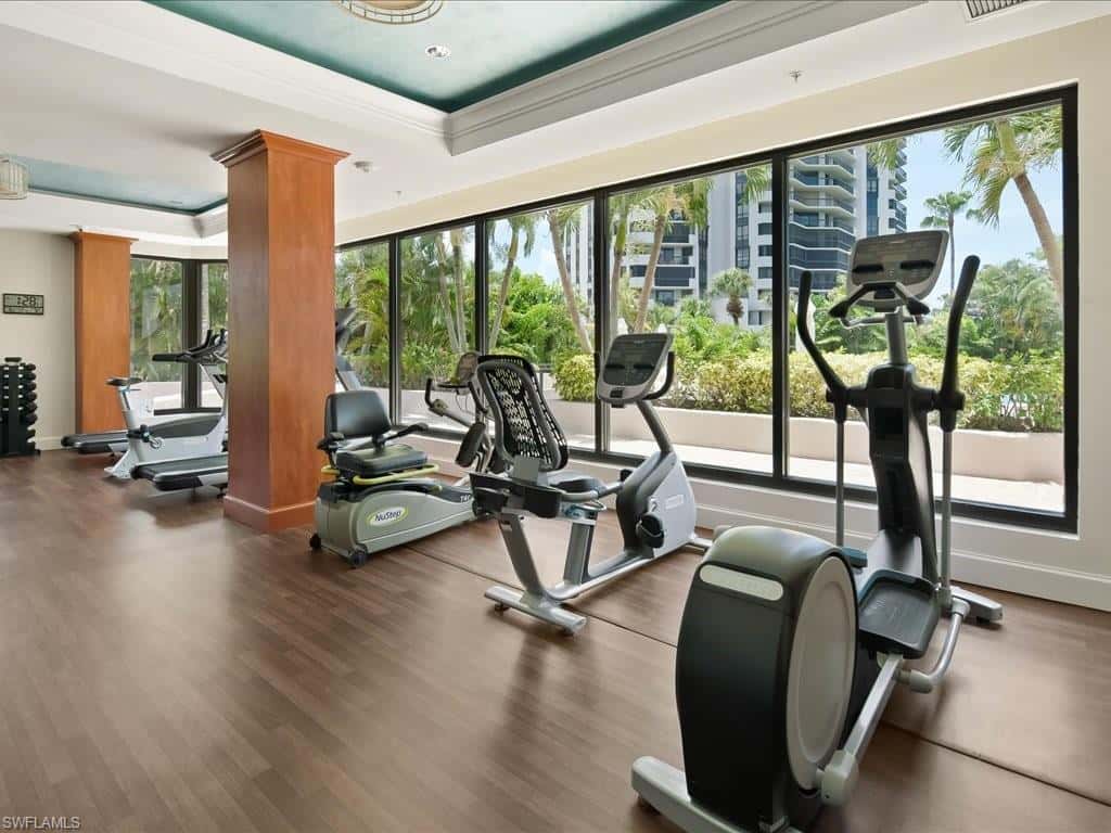 6075 Pelican Bay Blvd #506, Naples, photo 35