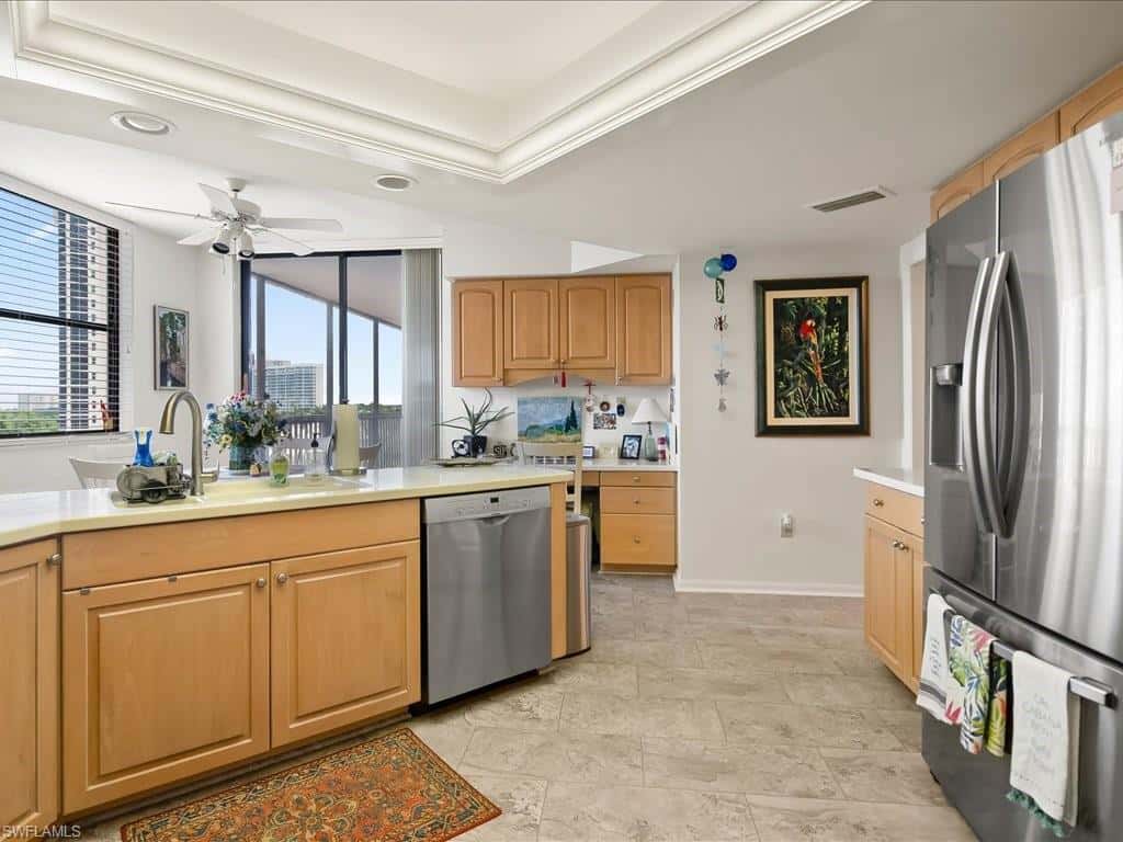 6075 Pelican Bay Blvd #506, Naples, photo 8