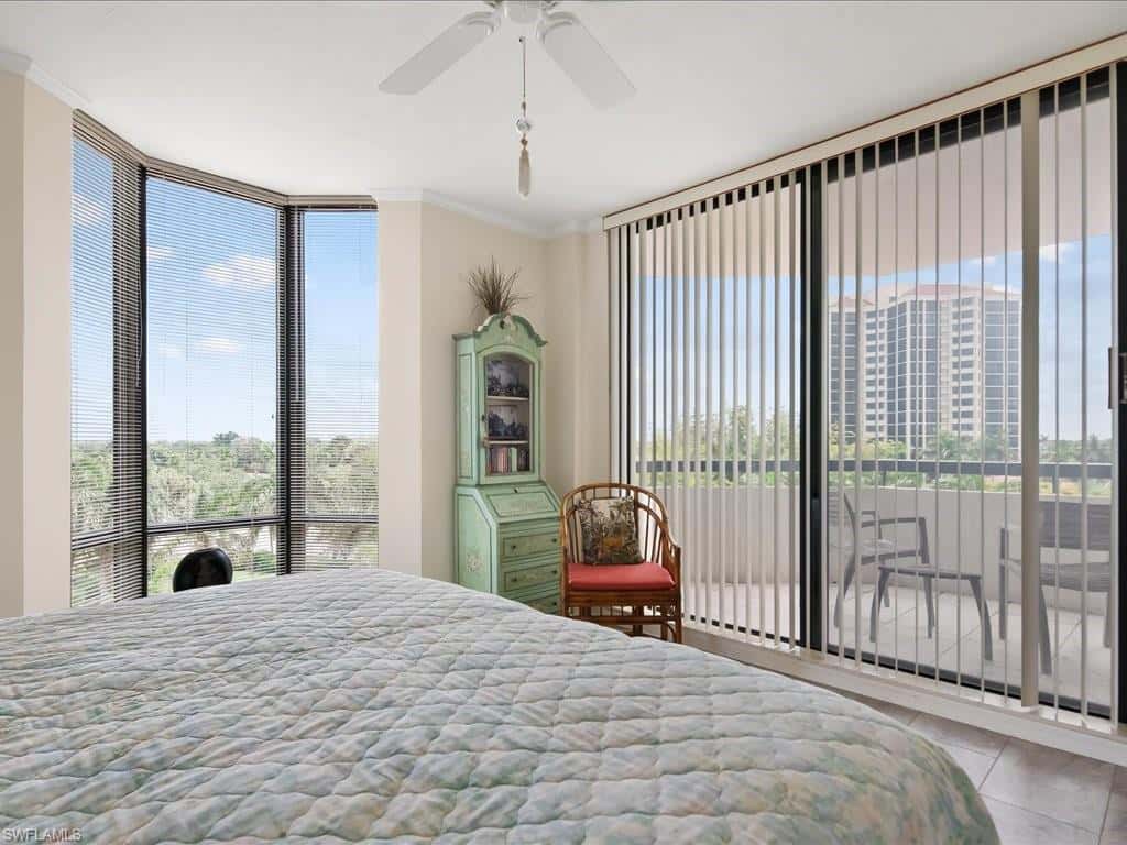 6075 Pelican Bay Blvd #506, Naples, photo 21