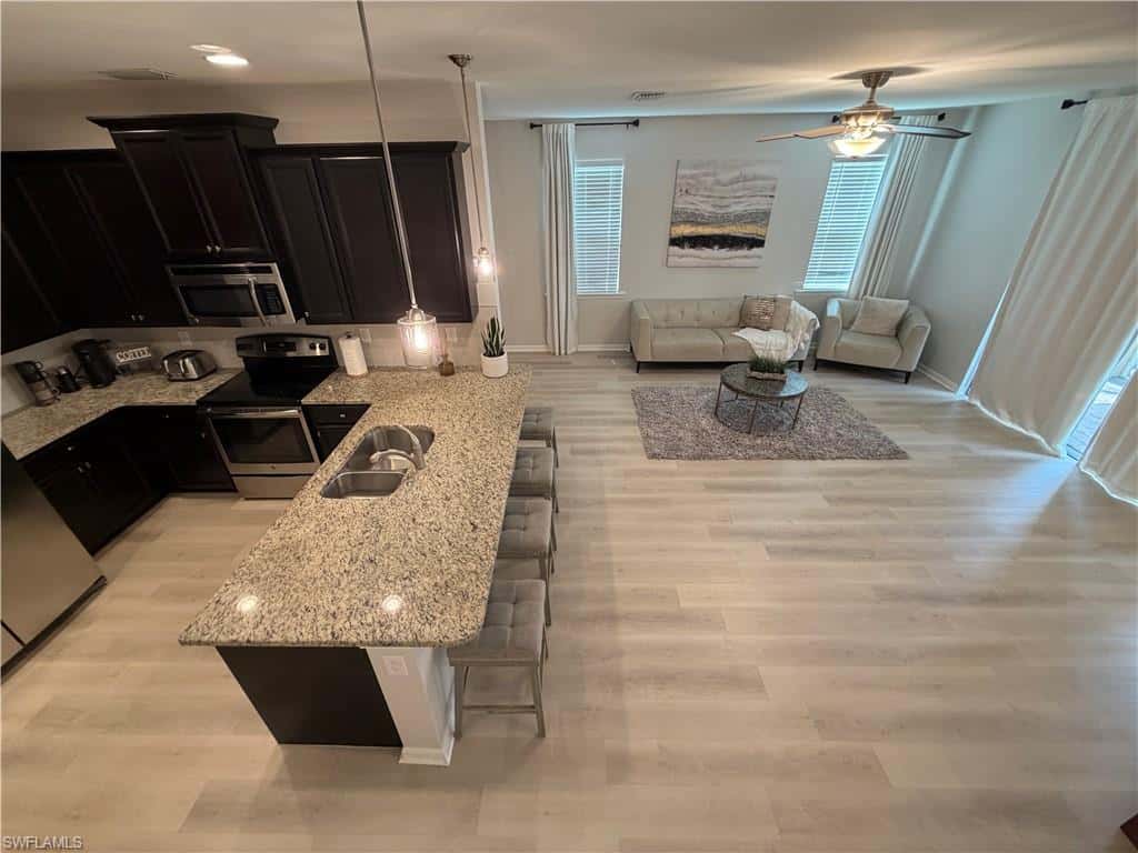 10842 Alvara Way, Bonita Springs, photo 6