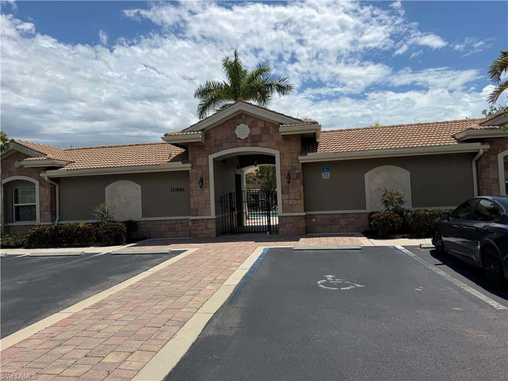 10842 Alvara Way, Bonita Springs, photo 49