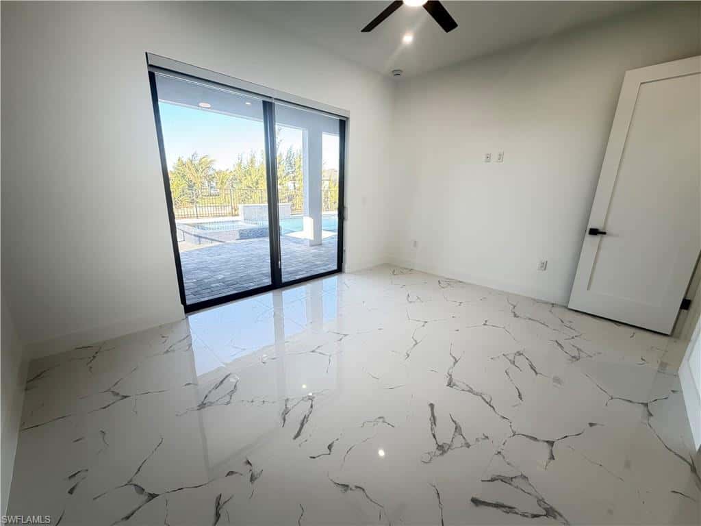 615 22nd Ter, Cape Coral, photo 12