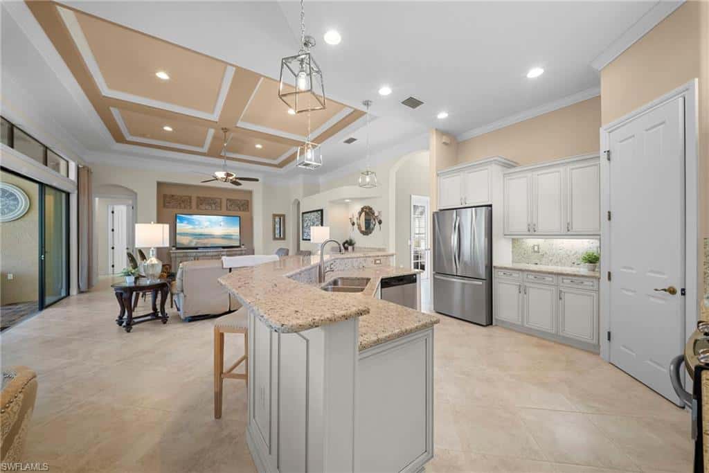 6347 Serano Way, Naples, photo 12